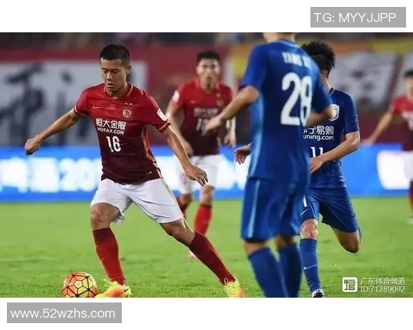 恒大与大阪钢巴下半场精彩对决回顾与分析